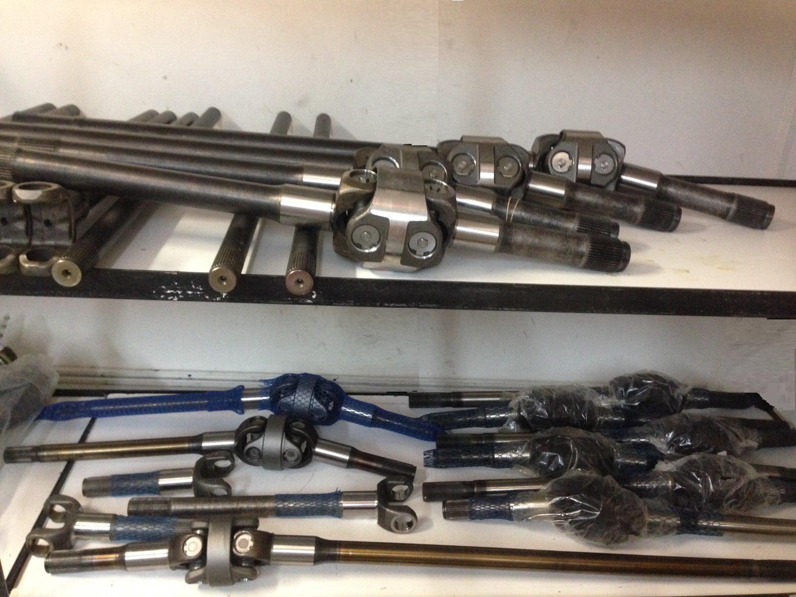 polosie-z-przegubem-krzyzakowym